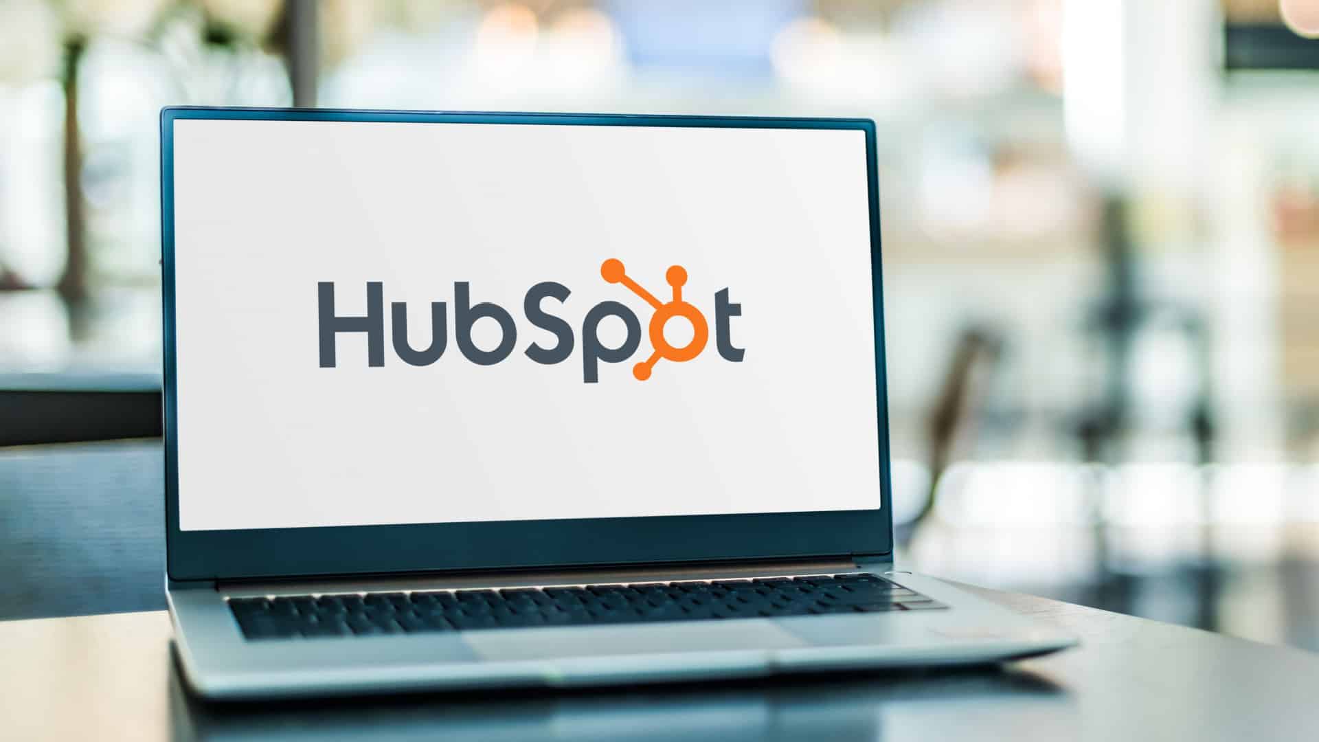 AI Marketing Quick: Smarter reporting, AI enhancements lead HubSpot’s September 2025 updates